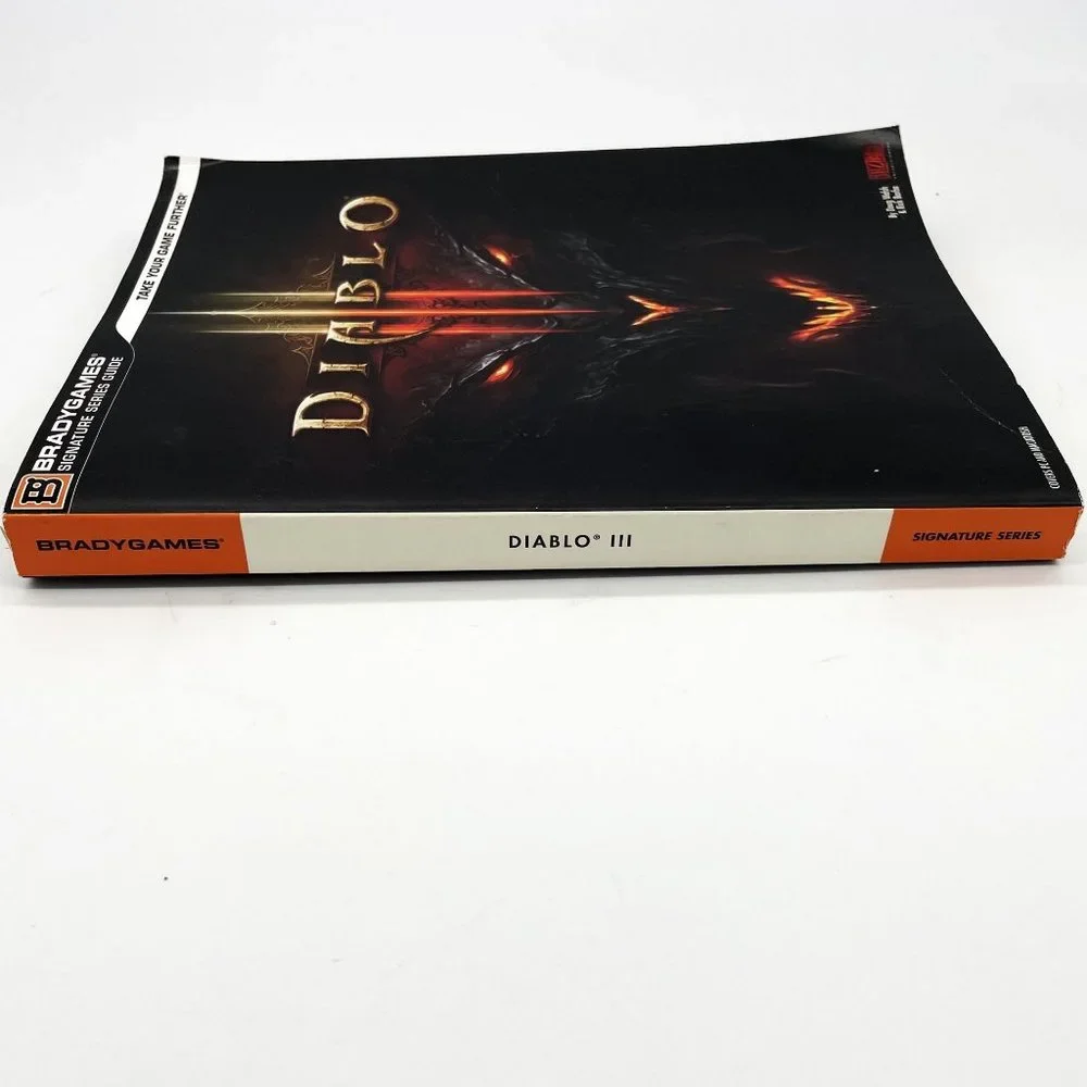 2012 Brady Games Diablo‎ 3 Ultimate Signature Series Video Game Fantasy Guide